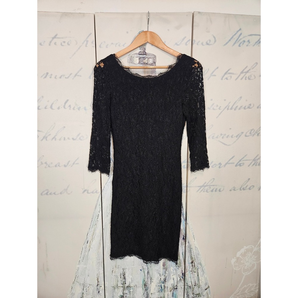 Babaton Lace Mini Dress 2 Black 3/4 Sleeve Eyelash Trim LBD Romantic Cocktail